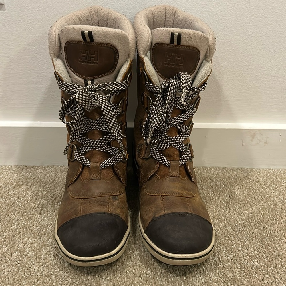 EUC Helly Hanson winter boots